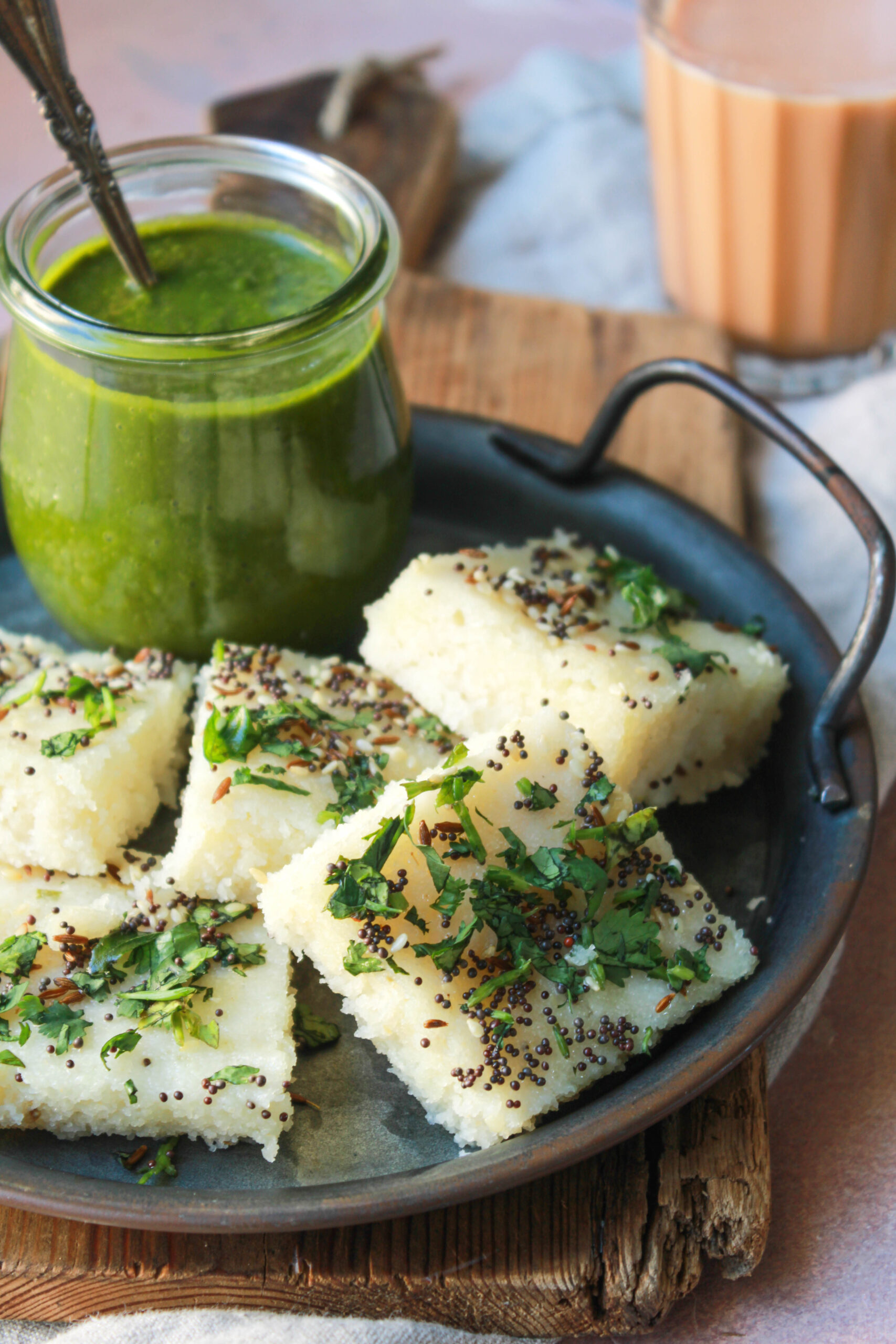 रवा ढोकला