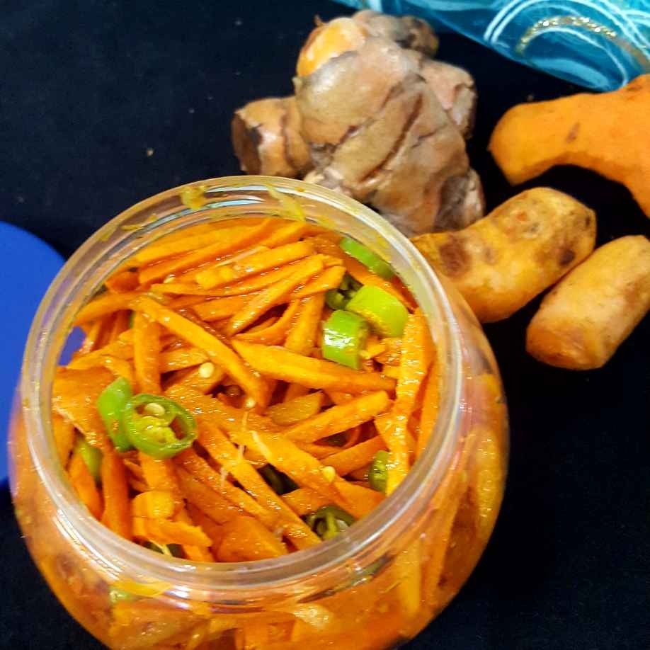 आंबा-हल्दीस का अचार