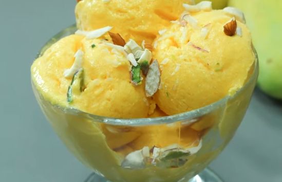 आम की आइसक्रीम