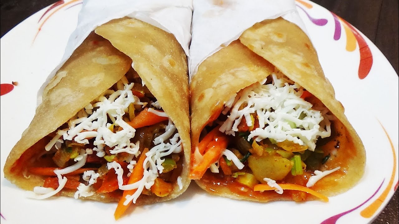 पटॅटो एण्ड बेबी कॉर्न चपाती रोल