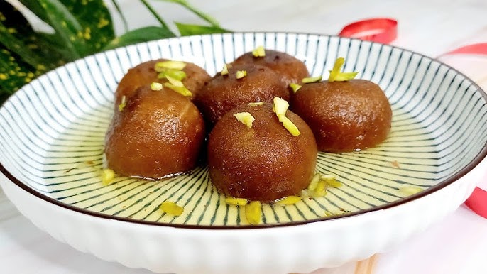 शक्करकंद के गुलाब-जामुन